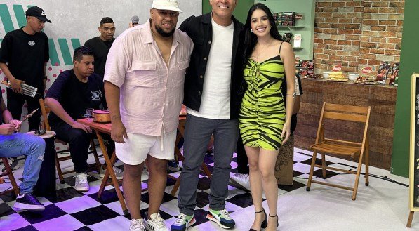 Pagode do Evinho e Lari Lauany são as atrações do Boteco do Barra da semana