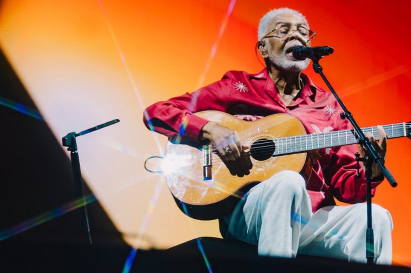 Imagem de Gilberto Gil durante a estreia da turnê TEMPO REI em Salvador (BA)