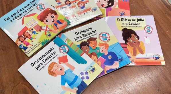 Coleção de livros didáticos da pedagoga e escritora Socorro Sobral, em parceria com a Editora Trato
