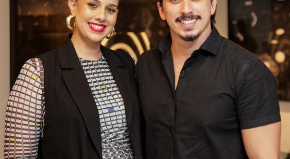 Gabriela Maranhão e Daniel Asfora, na inauguração da Galeria Base