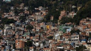 Cinco ônibus foram sequestrados na manhã desta terça-feira (25) no Rio de Janeiro