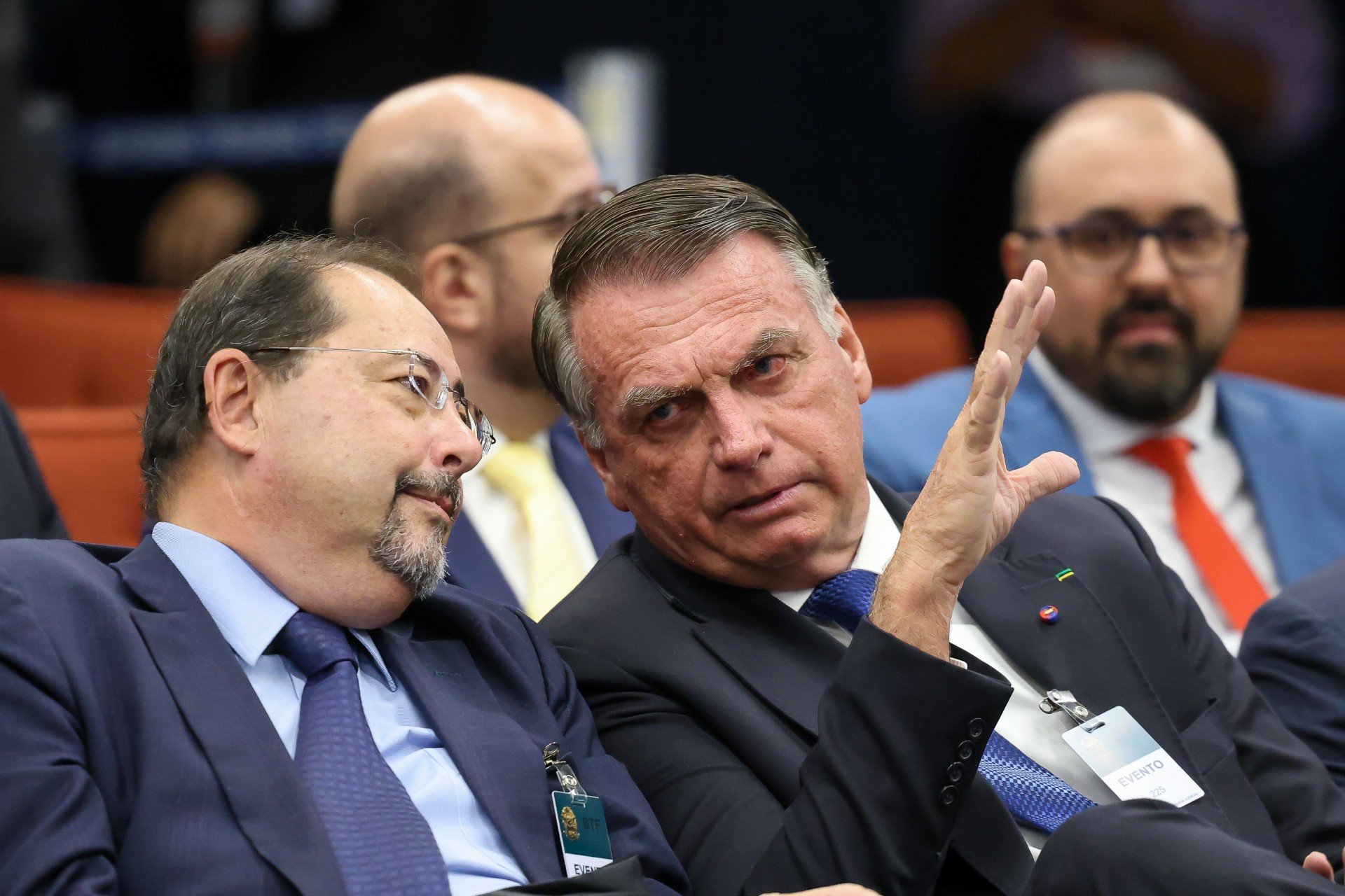 Foto da capa: Política