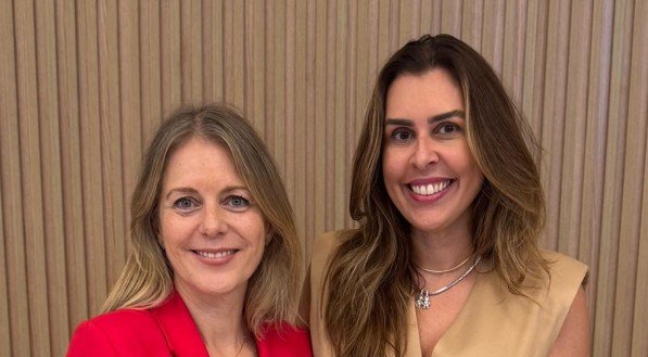 A embaixadora da Dinamarca no Brasil, Eva Bisgaard Pedersen, e a cônsul em Pernambuco, Fabiana Nunes Costa, em evento no RioMar Trade Center