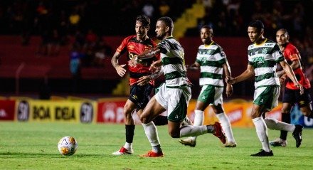 Lance do jogo entre Sport x Altos pela Copa do Nordeste