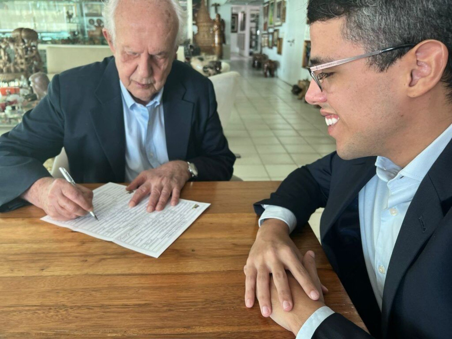 Foto da capa: Política