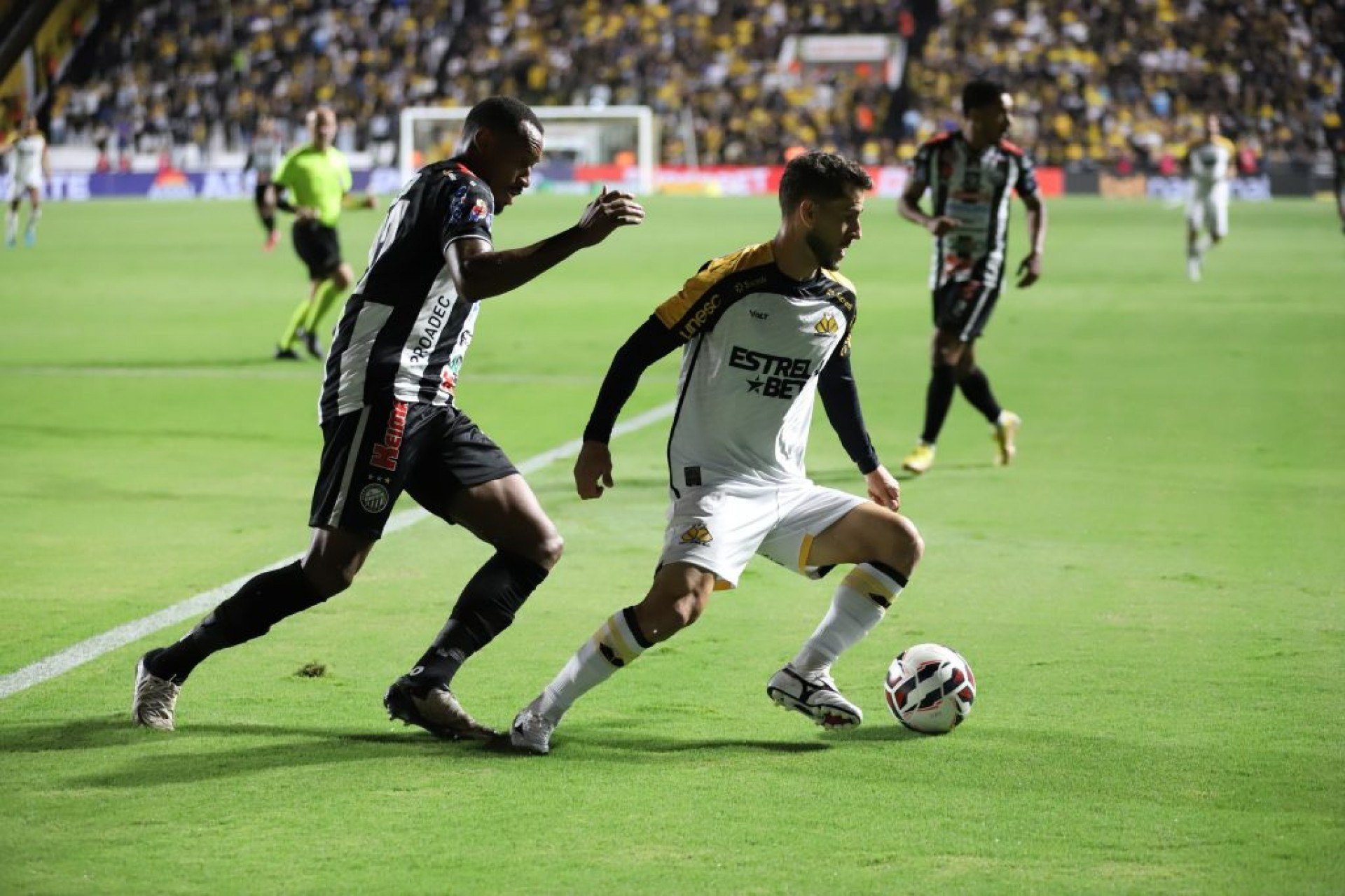 Autor do único gol do Tigre na estreia da Série B deixou o gramado contra o Operário-PR mancando e virou dúvida para enfrentar o Furacão.
