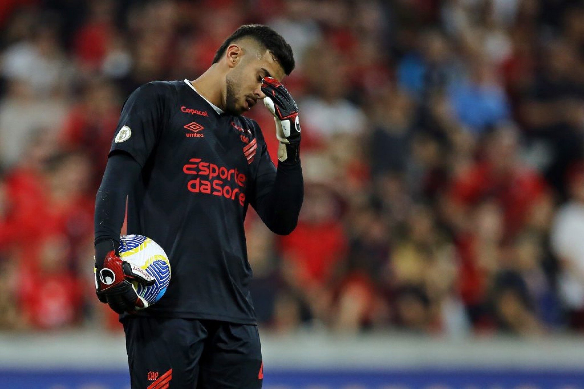 TJD-PR julgou as duas equipes, os dez jogadores envolvidos na briga, além do torcedor que cometeu o ato de injúria racial contra o zagueiro Léo.