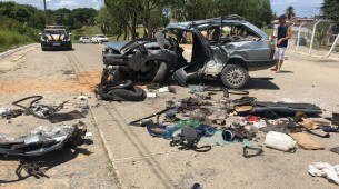 Violenta colisão deixa dois mortos, entre eles um bebê, e dois feridos graves em Jaboatão dos Guararapes, no Grande Recife