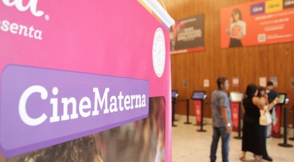 Sessão CineMaterna traz o filme "Branca de Neve" nesta terça-feira ao Cinemark do RioMar Recife
