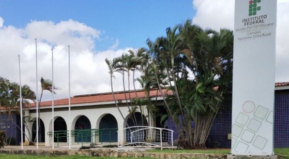 IFSertãoPE abre inscrições para seleção para contratação de professor substituto