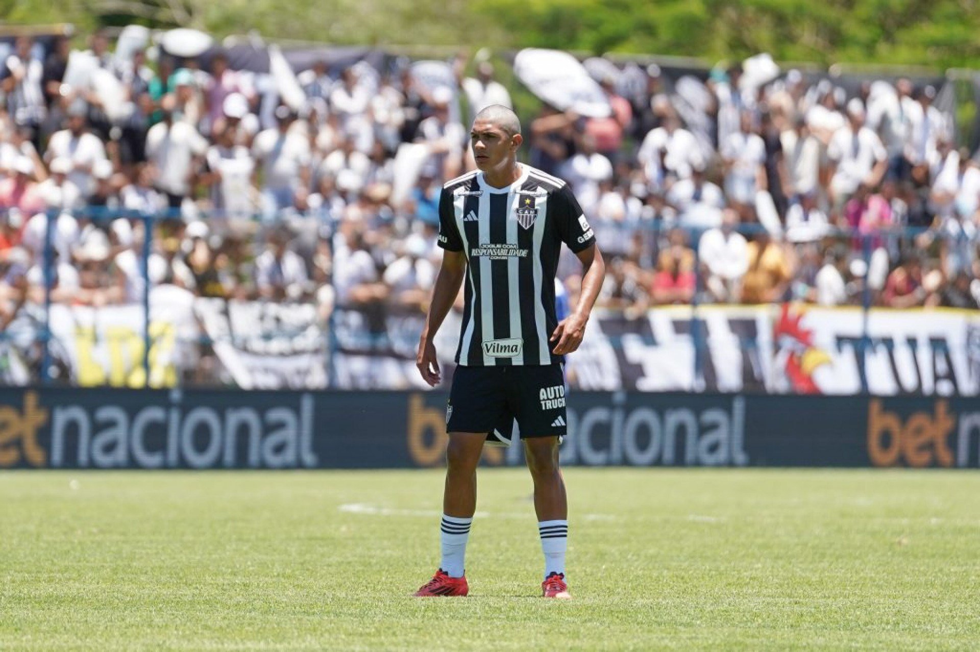Cuca relaciona jovem que cometeu pênalti inusitado no Sub-20