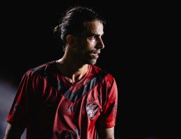 Diretor médico do Sport comenta prazo de retorno de Sérgio Oliveira