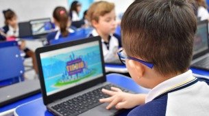 Alunos do Ensino Fundamental utilizam plataforma digital para aprenderem sobre Educação Financeira