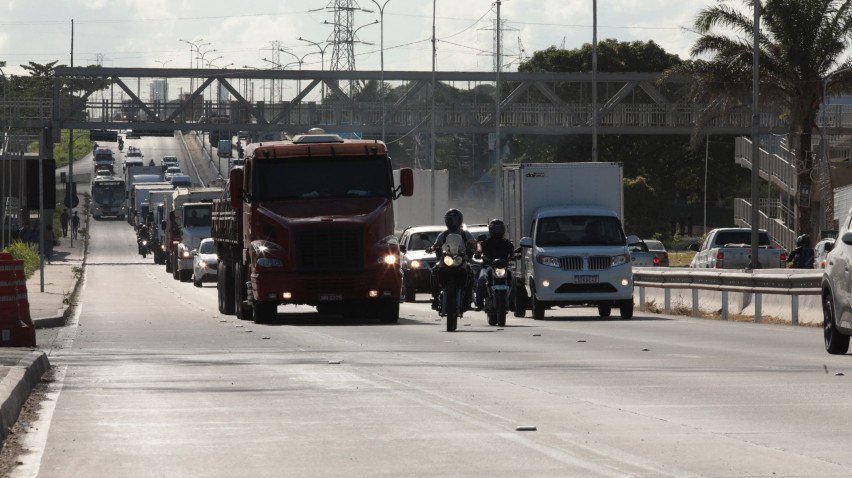 Movimentação BR-232