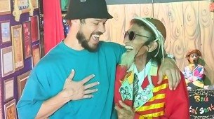 Ator José Loreto, que interpreta Jesus na Paixão de Cristo de Nova Jerusalém, e o  ator caruaruense Sebastião Alves Cordeiro Filho