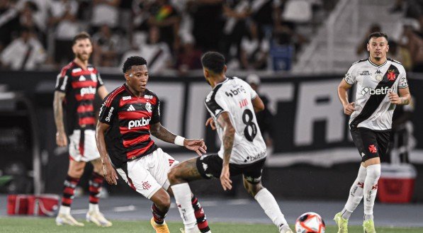 Vasco e Flamengo voltam a se enfrentar neste sábado (19), pelo Brasileirão