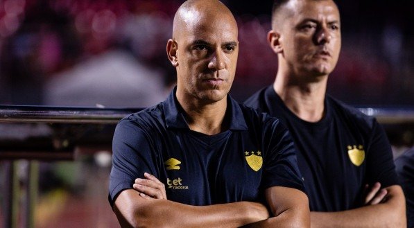 Pepa, treinador do Sport