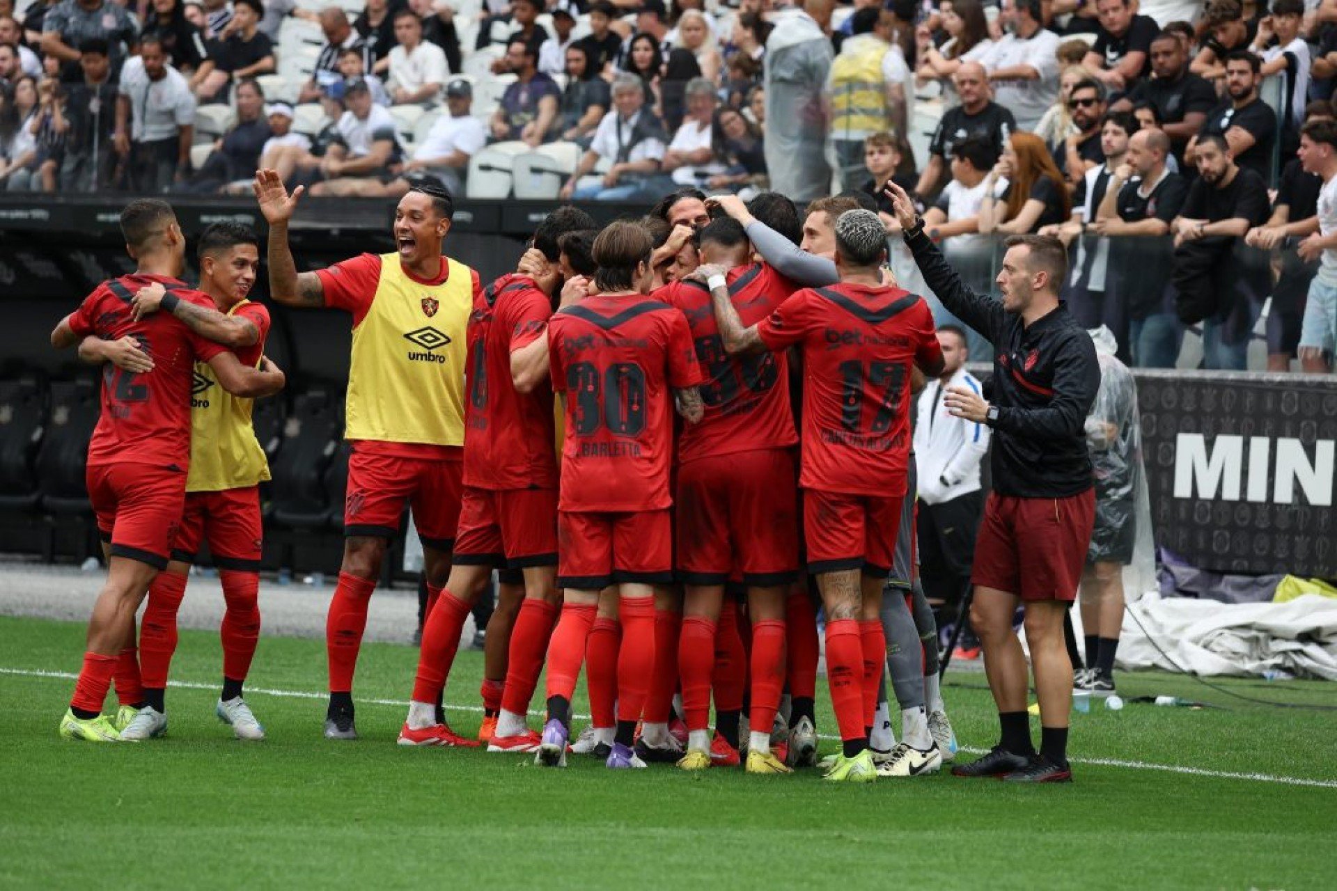 Sport começa a Série A com desempenho abaixo e acende sinal de alerta.