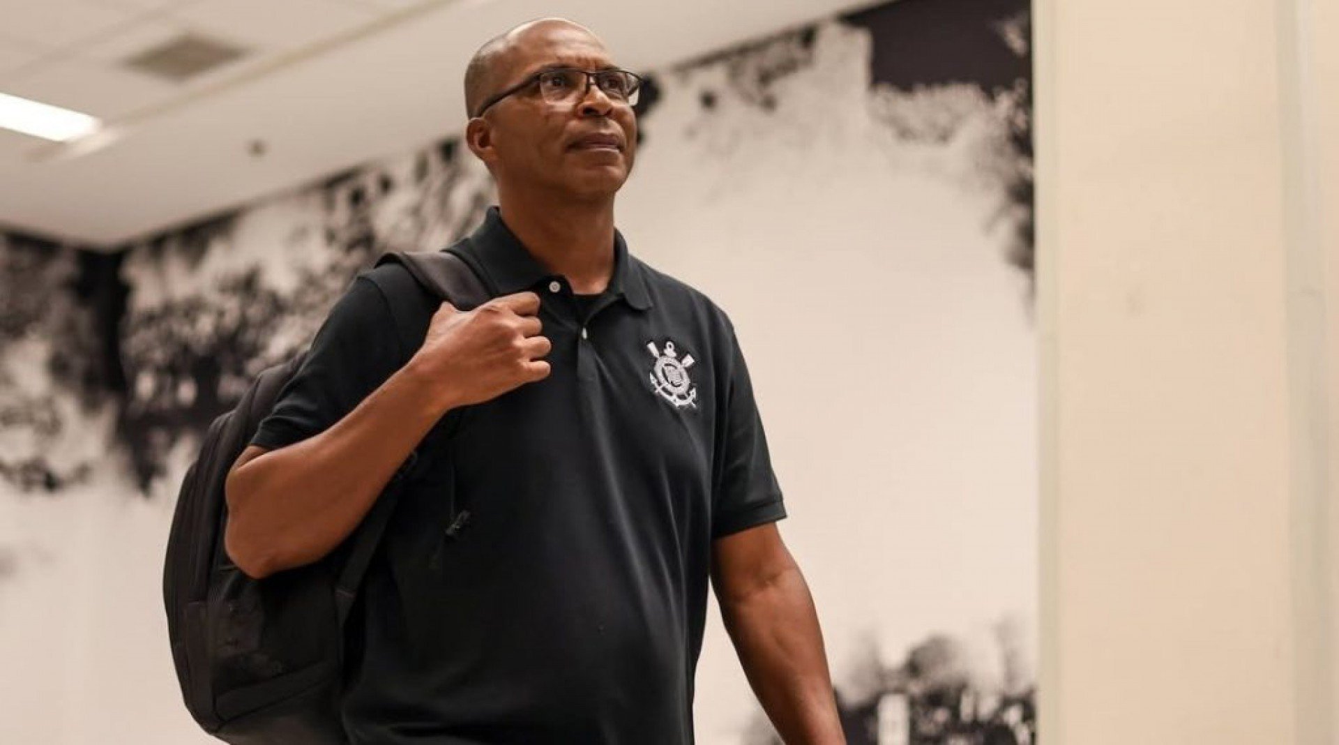 Treinador interino enfatizou que faltou capricho da equipe corinthiana para abrir o placar: "Realmente tivemos várias oportunidades antes de levar o gol. Tem que ter um pouco mais de capricho".