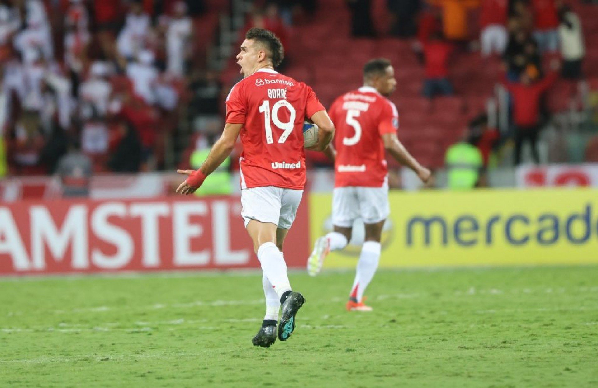 Colorado começou em boa desvantagem, mas buscou a igualdade no Beira-Rio na noite desta terça-feira (22), pela 3ª rodada da fase de grupos da Libertadores.
