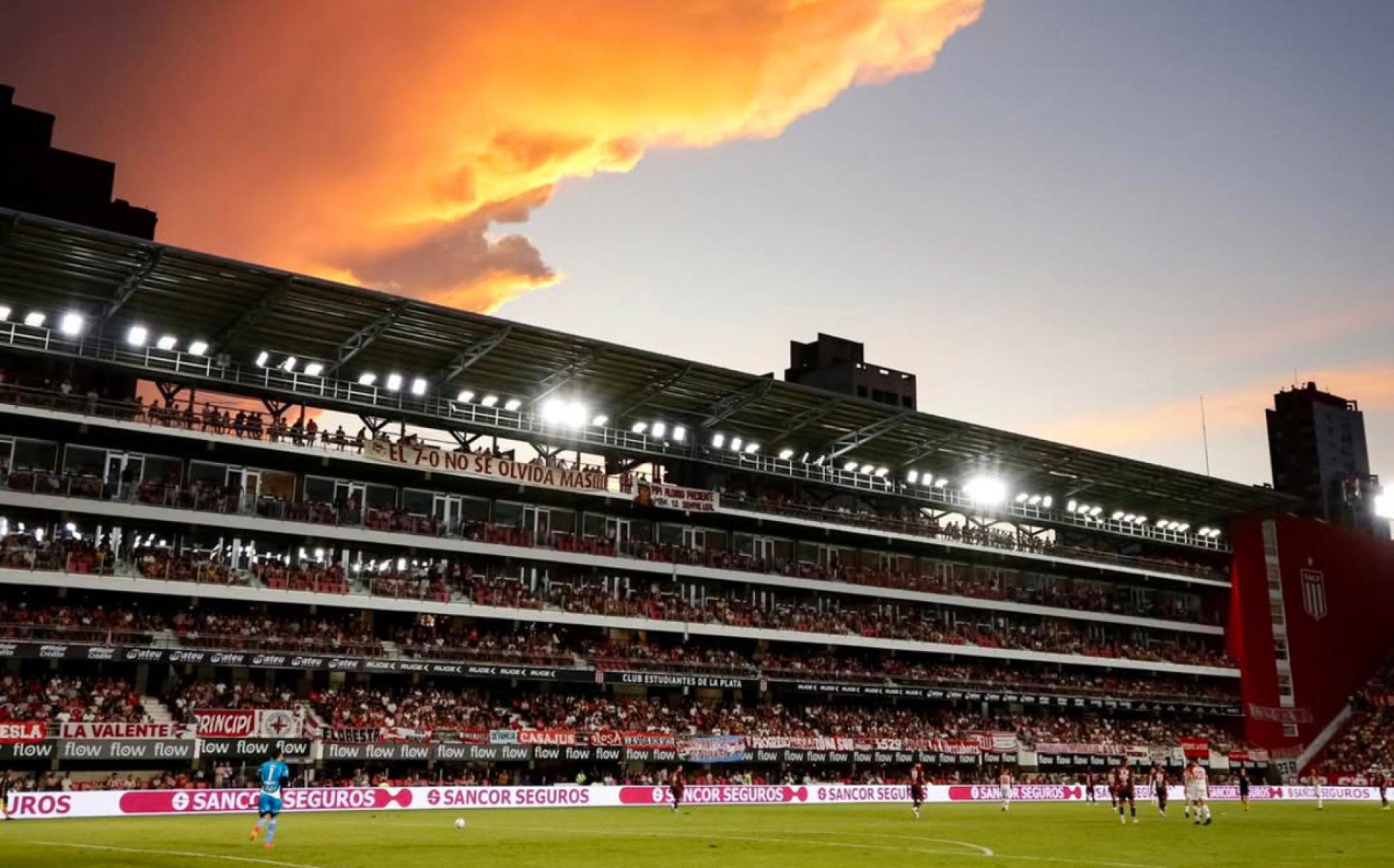 Estádio Jorge Luis Hirschi, em La Plata, na Argentina Estudiantes/Instagram
