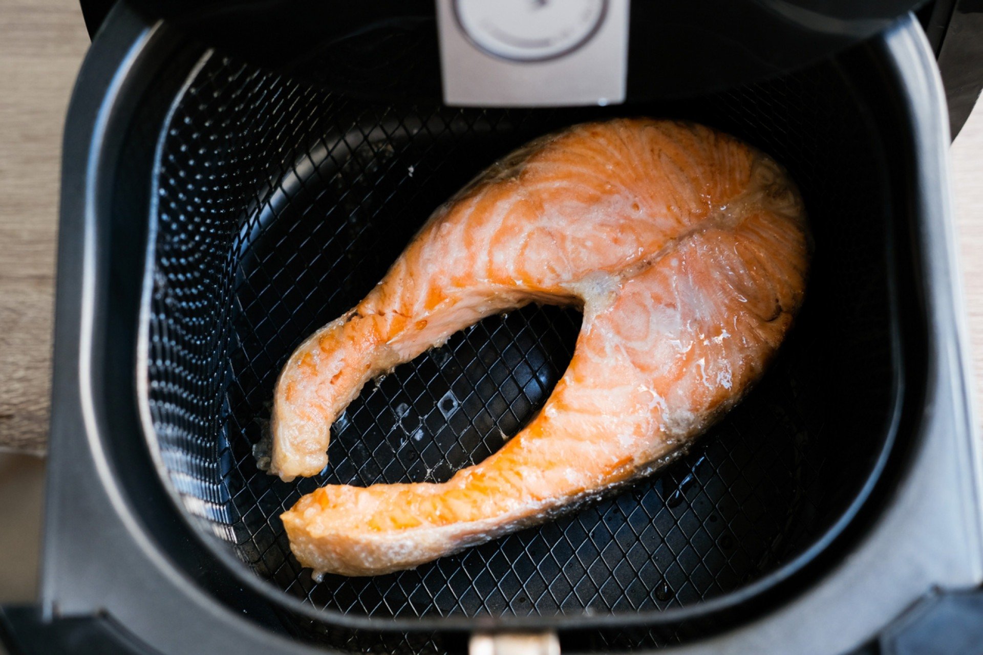 Peixe na airfryer: receita rápida, saudável e saborosa