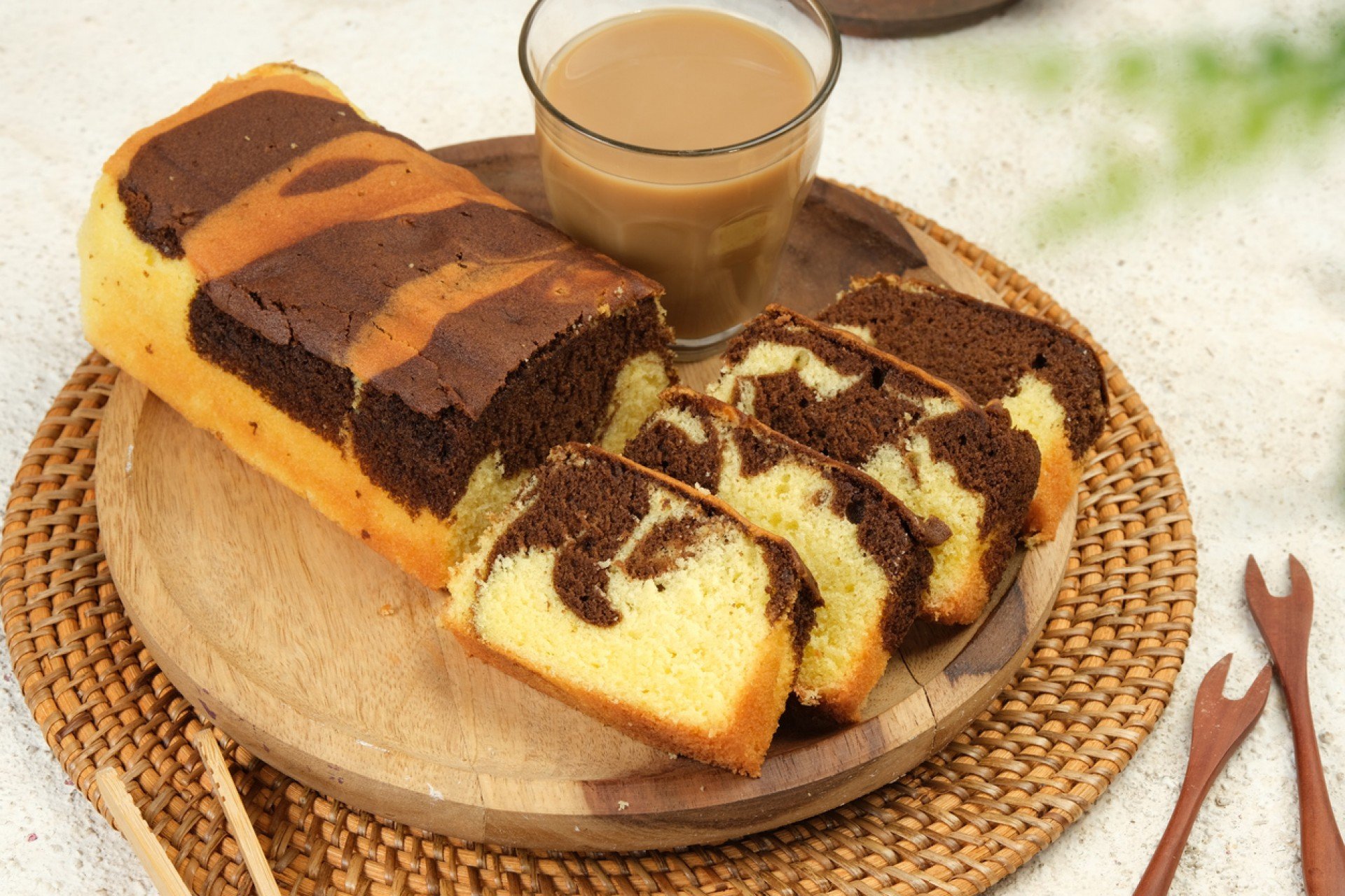 Bolo mesclado fofinho: receita caseira!