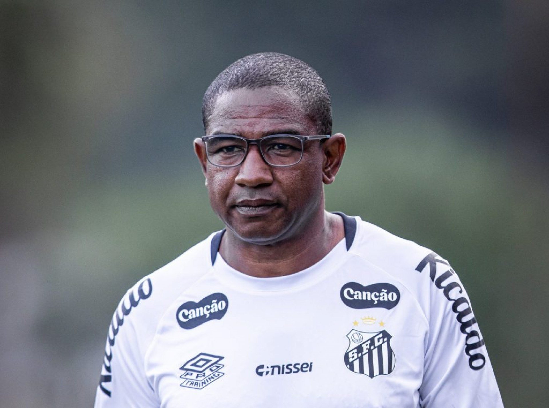 Marcelo Teixeira confirma que César Sampaio comandará a equipe santista no jogo contra o Red Bull Bragantino neste domingo.