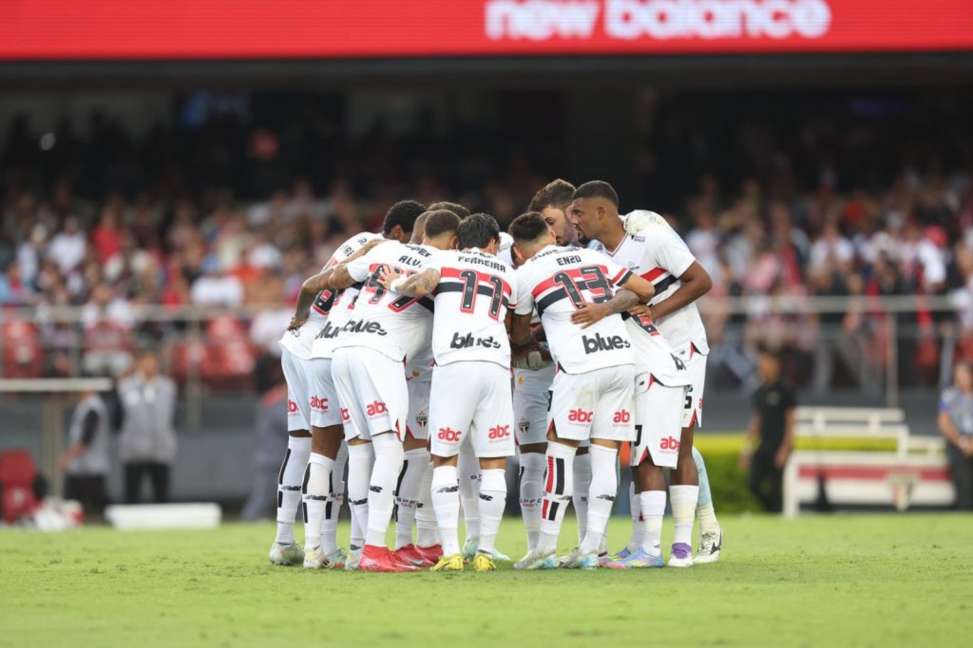 Equipes se enfrentam neste sábado (26), às 18h30 (de Brasília)