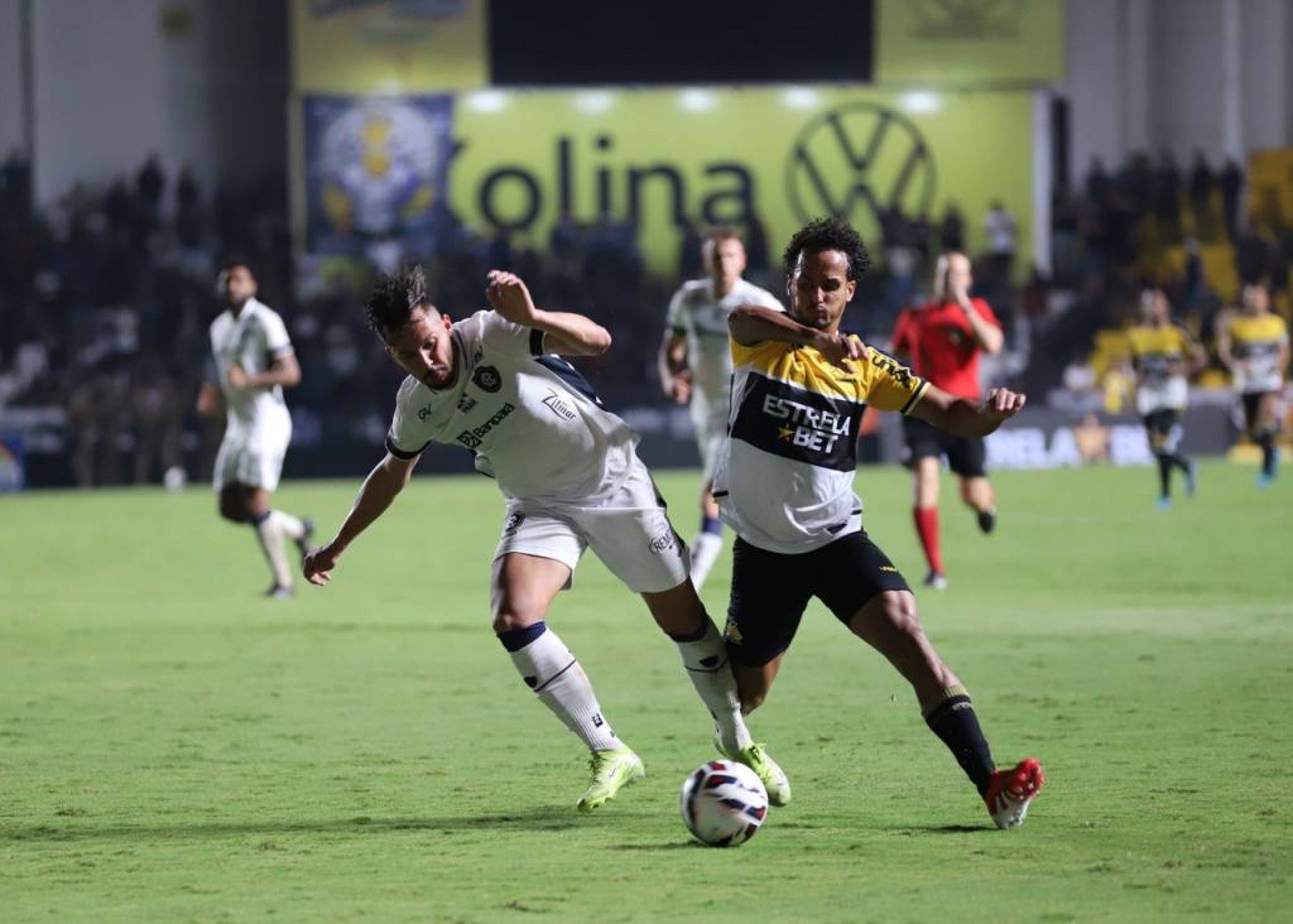 Tigre abre o placar com Morelli, mas Reynaldo balança as redes nos últimos minutos e deixa tudo igual no Heriberto Hülse