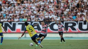 Lance do jogo entre Santa Cruz x Horizonte pela 2ª rodada da Série D