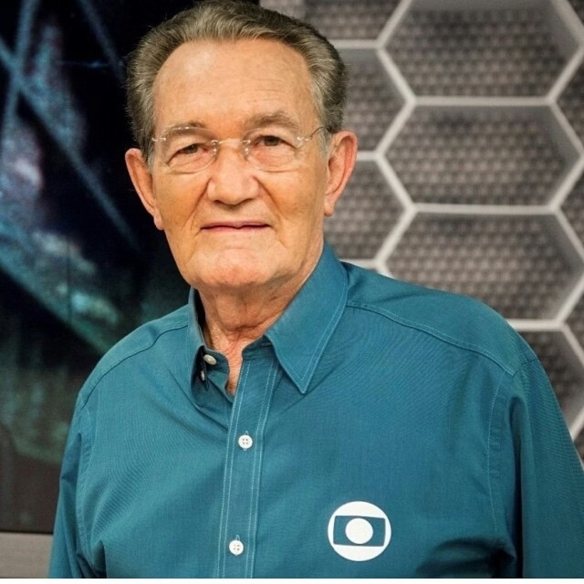 Globo homenageia jornalista e usa Inteligência Artificial para narrar gols da rodada 