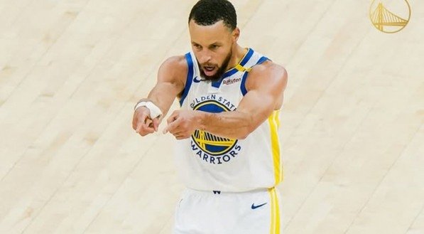 Stephen Curry, destaque do Golden State Warriors
