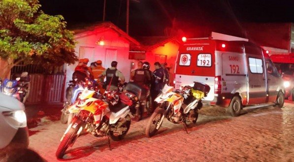 Logo após a agressão, vizinhos acionaram o SAMU, mas a vítima já estava sem vida
