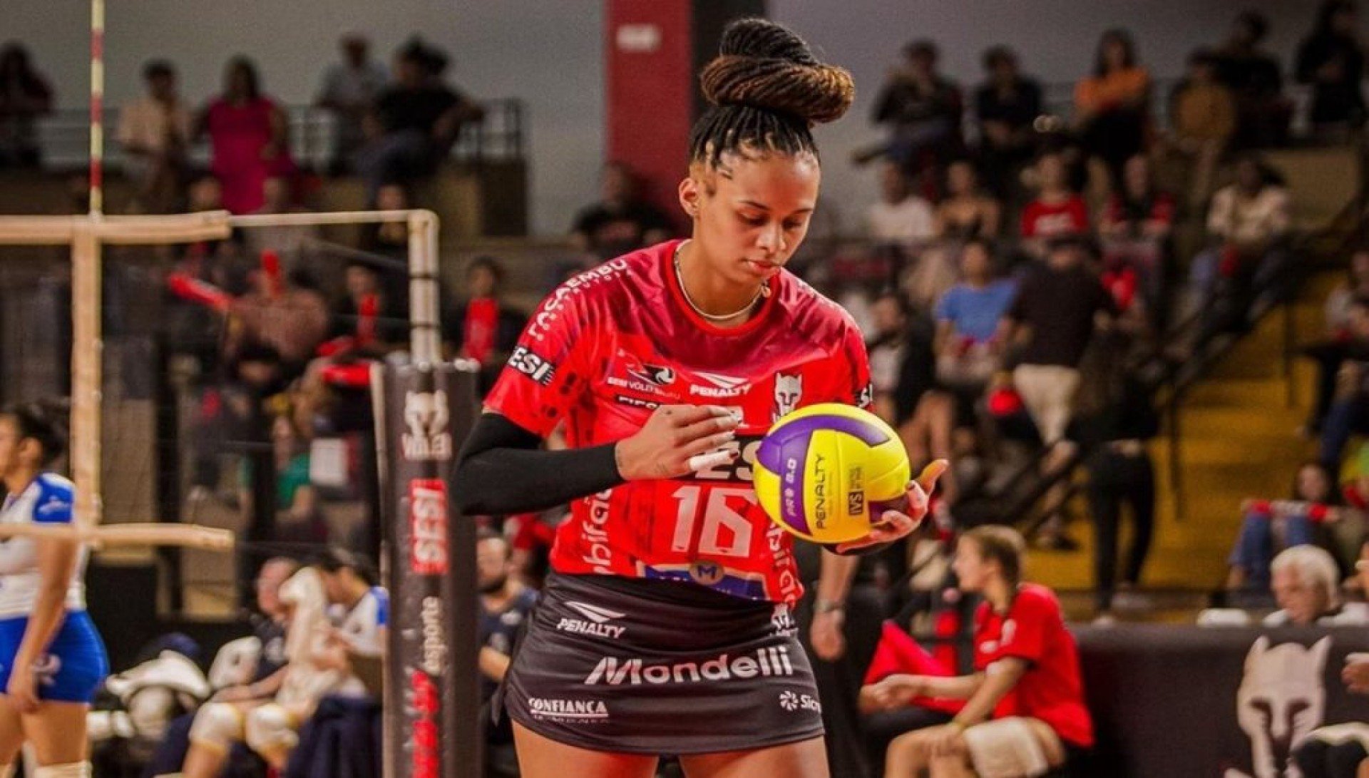 Bruna Moraes é a maior pontuadora do Sesi Bauru na Superliga.