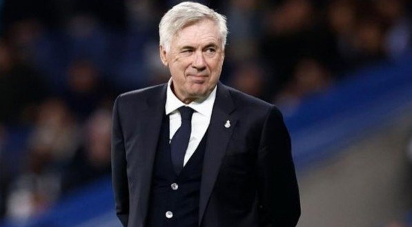 Carlo Ancelotti, treinador do Real Madrid