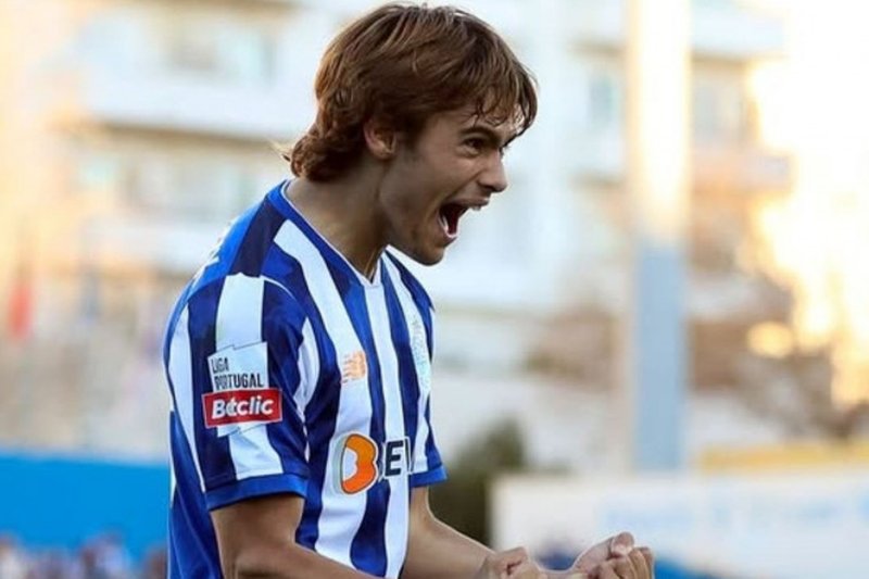 Rodrigo Mora, atacante do Porto