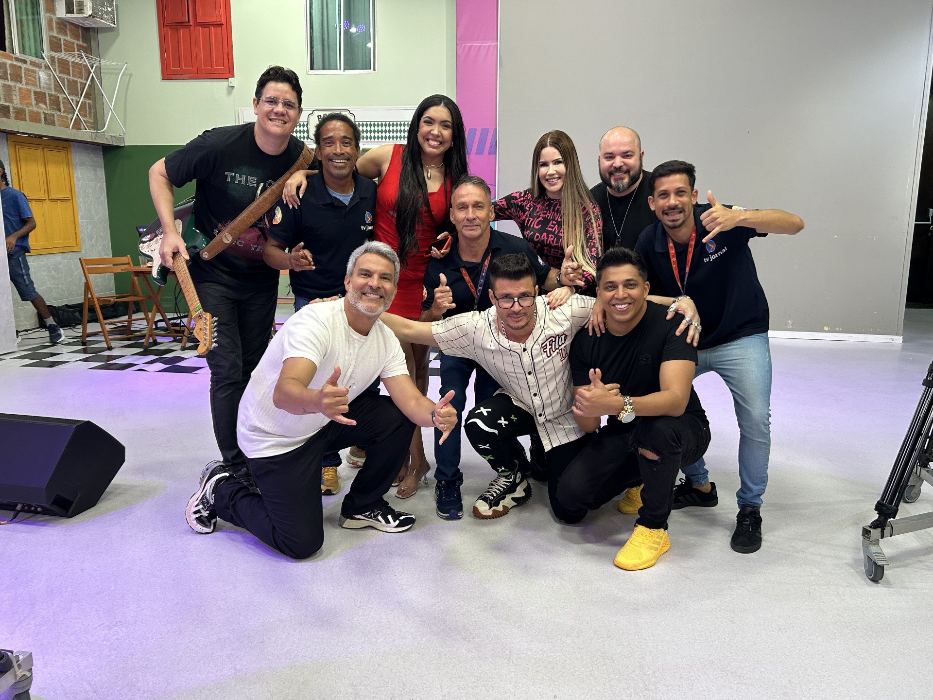 Banda Kitara leva o melhor do brega para o Boteco do Barra desta sexta (02)