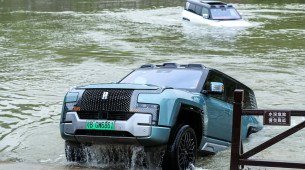 BYD U8, JIPÃO QUE FLUTUA