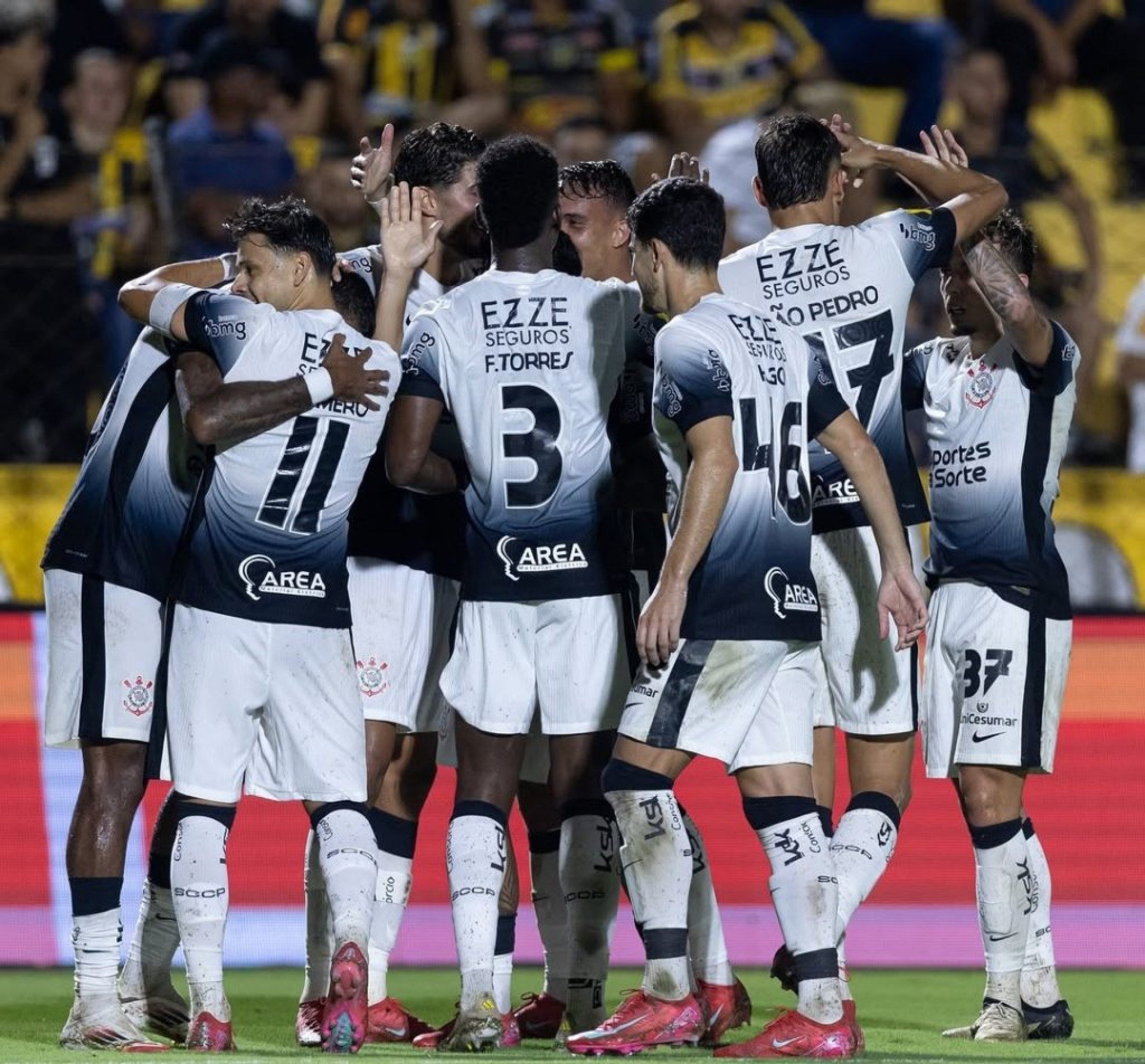 O duelo representou o 29º encontro entre as equipes, mas pela primeira vez em um confronto pela competição nacional.