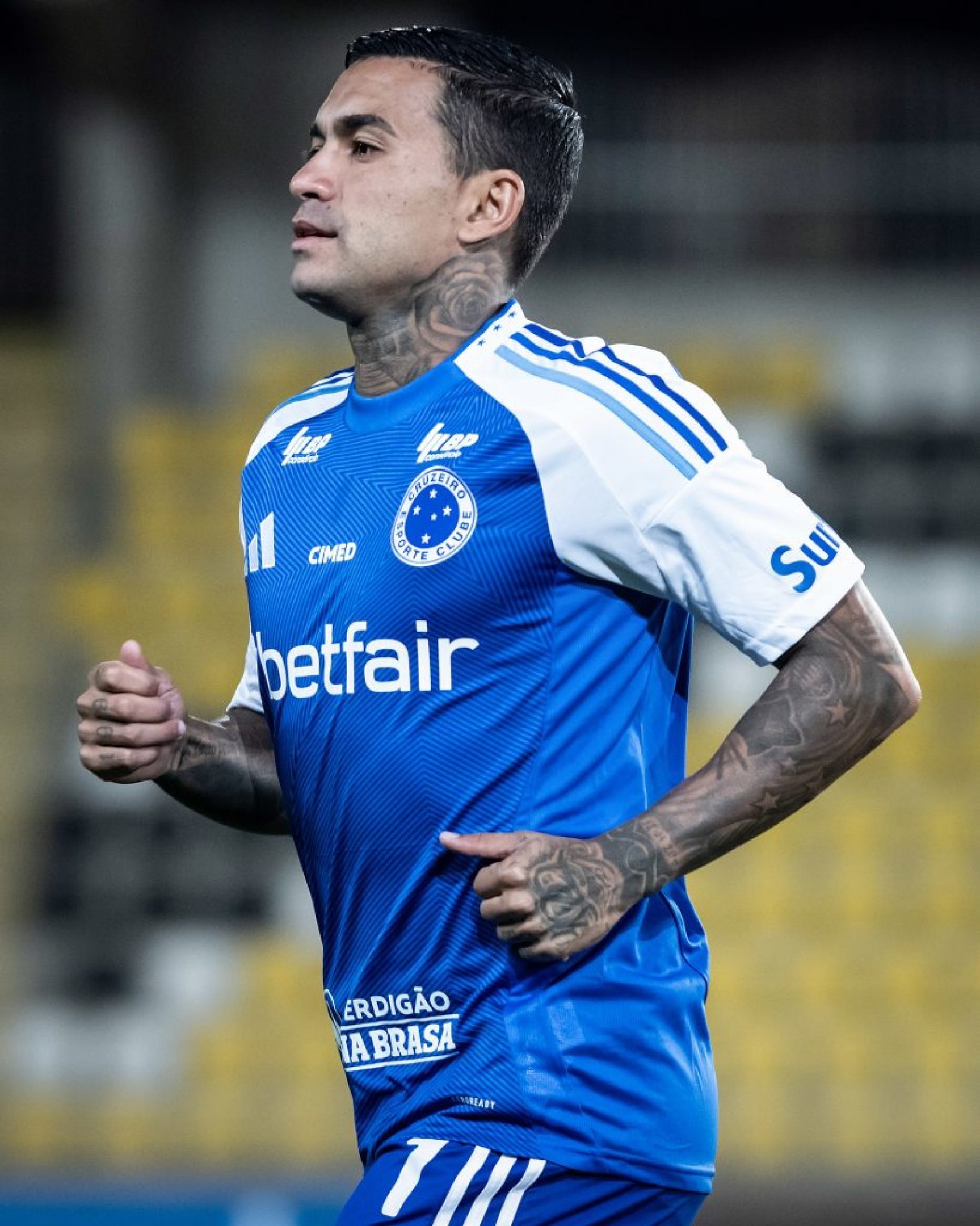 Dudu deve ser mais um jogador a trocar as cores do Cruzeiro pelo alvinegro do Atlético.