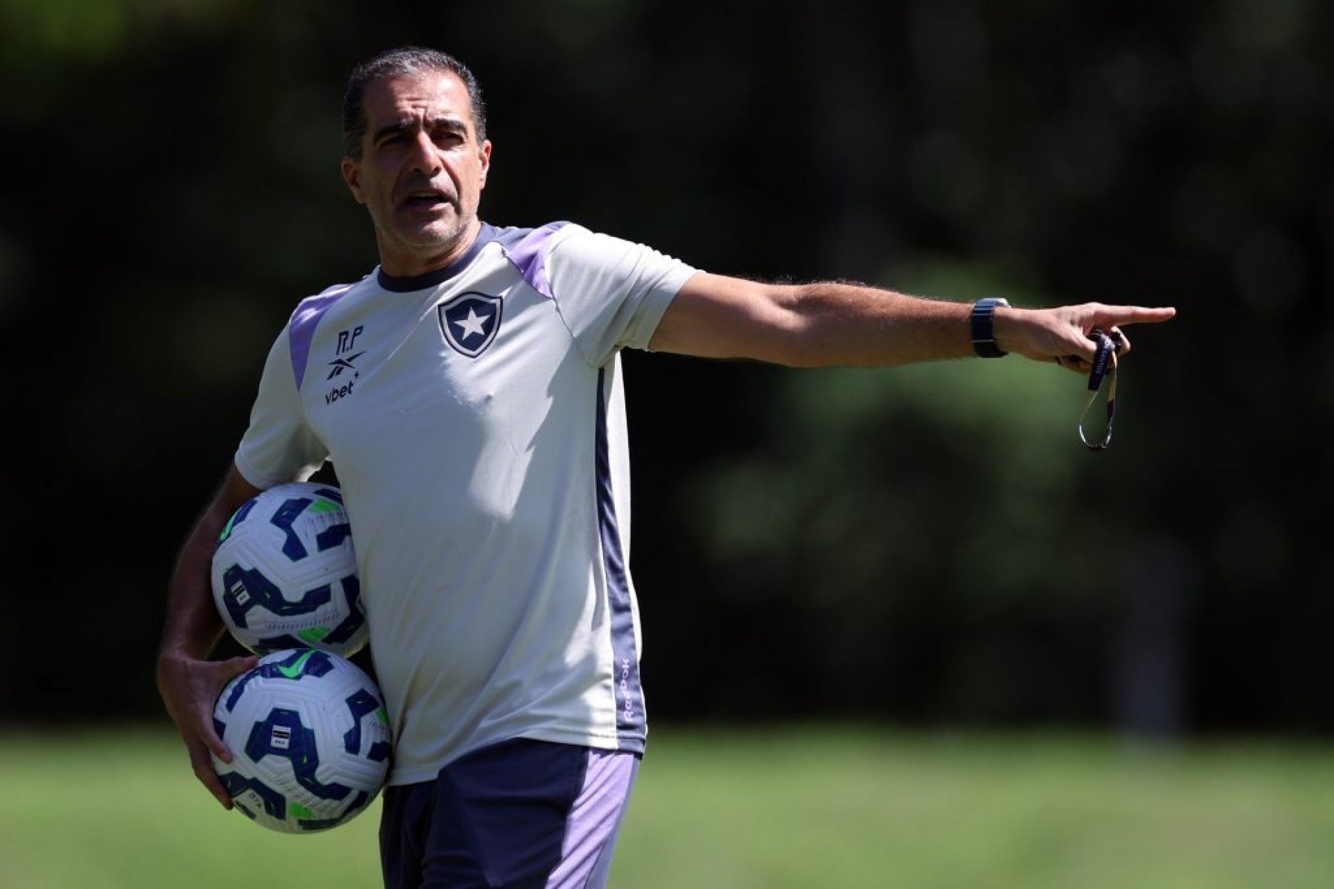 Alvinegro enfrentará PSG, Atlético de Madrid e Seattle Sounders no Grupo B; técnico destaca ambição do clube em brilhar no cenário mundial
