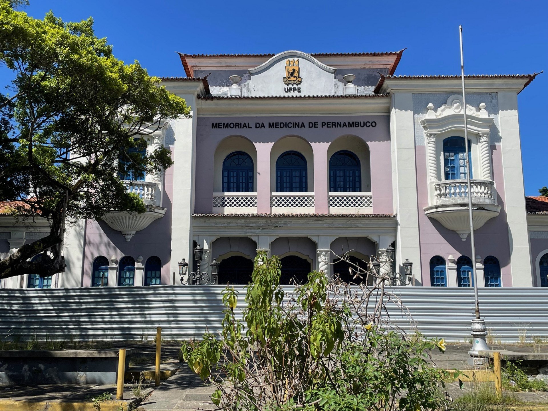 Memorial da Medicina de Pernambuco abrigava entidades que formam o tecido vivo da nossa tradição médica