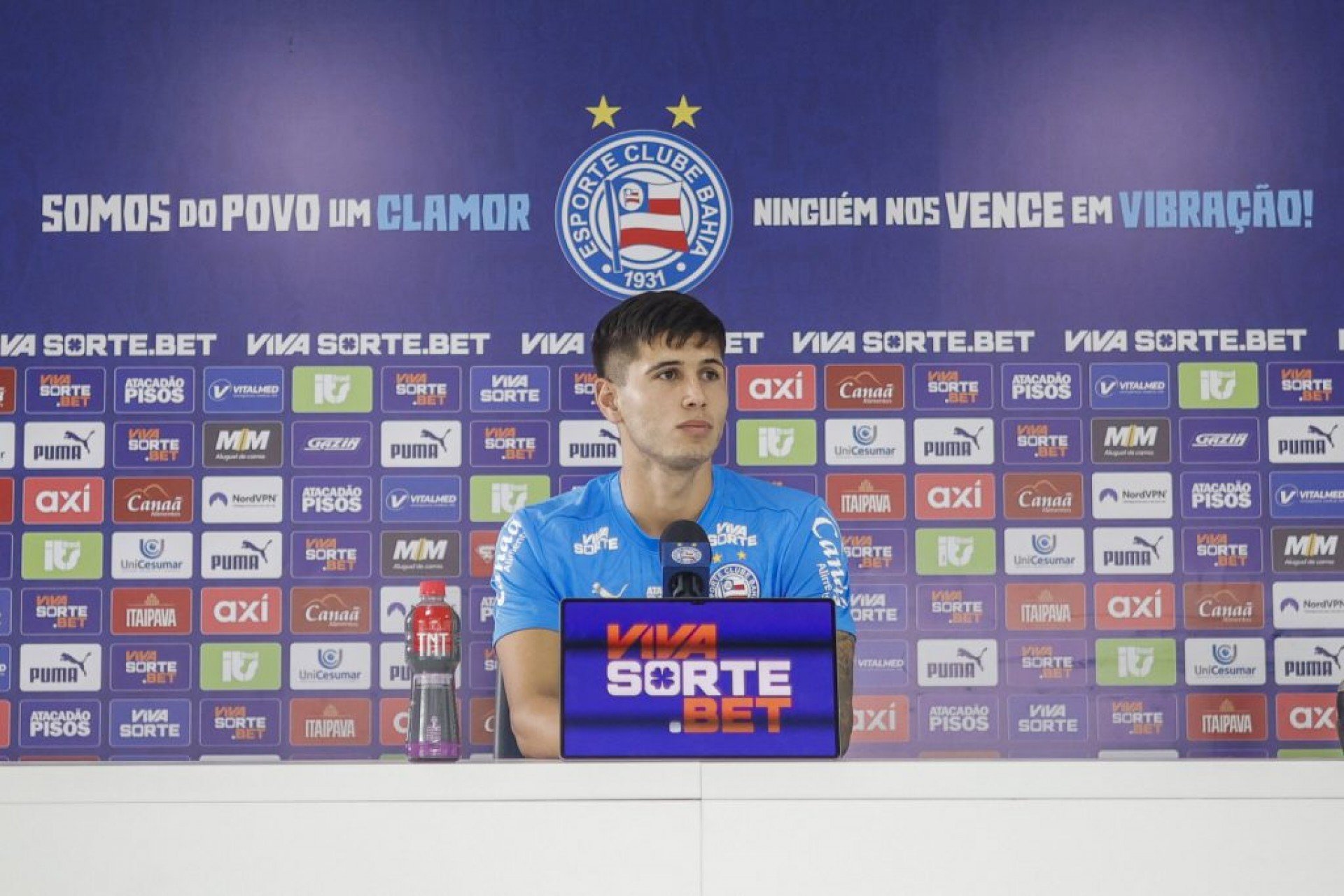 O bom momento que o Bahia vem passando passa muito por conta de sua solidez defensiva, que deve ser um dos segredos diante do Botafogo, neste sábado (3).