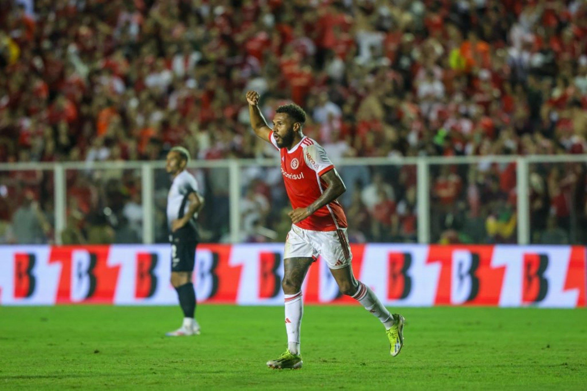Times se enfrentam pela sétima rodada do Brasileirão em duelo que pode movimentar a parte de cima da tabela.