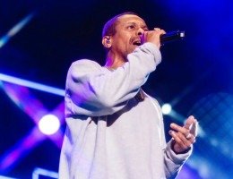Black Alien celebra 20 anos de Babylon By Gus com show especial em Recife neste sábado (31)
