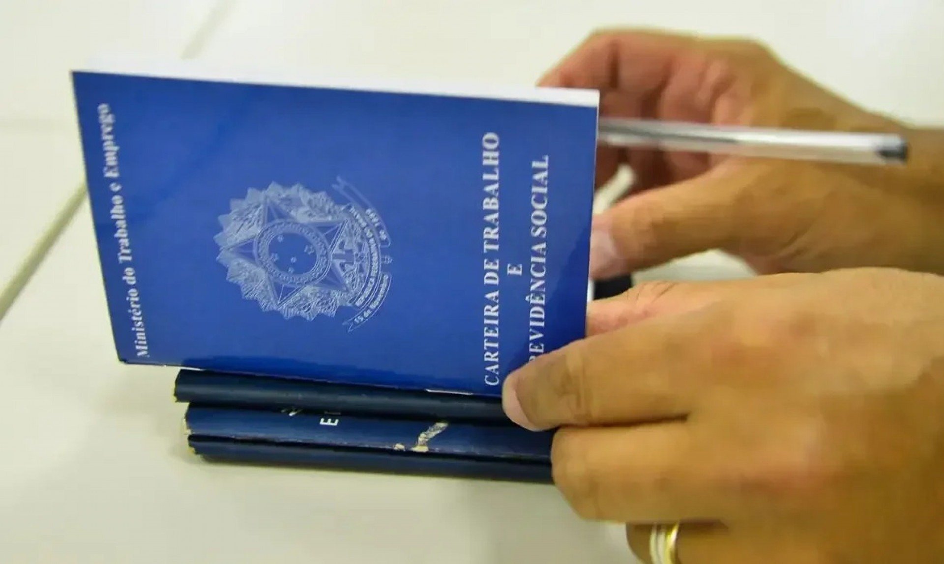 De acordo com o levantamento, apesar da influência dos programas sociais no resultado, o Estado registrou uma alta de 23,24% da renda efetivamente recebida em todos os trabalhos