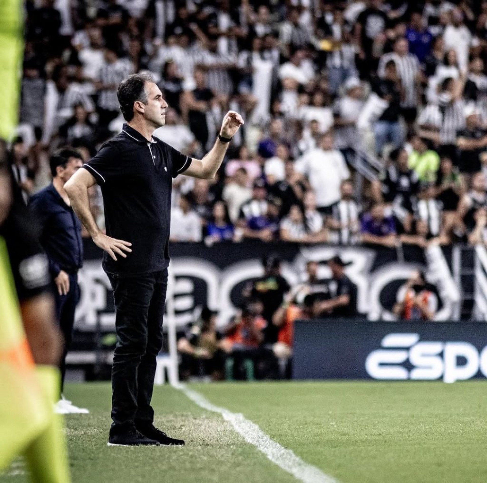 No último sábado (03) o Ceará venceu o Vitória em casa por 1 a 0 com gol de Marllon. Com esse resultado o Ceará se situa na 6ª posição da tabela até o momento.