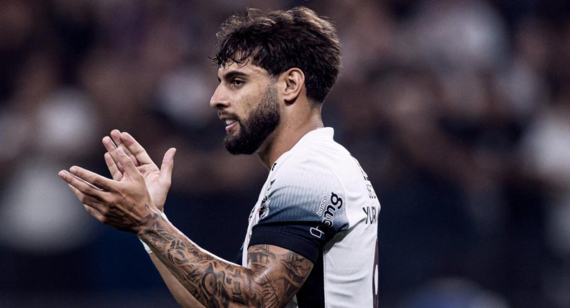 Noite de decisões do VAR e viradas acaba com o atacante sendo destaque da vitória do Timão contra o seu ex-clube