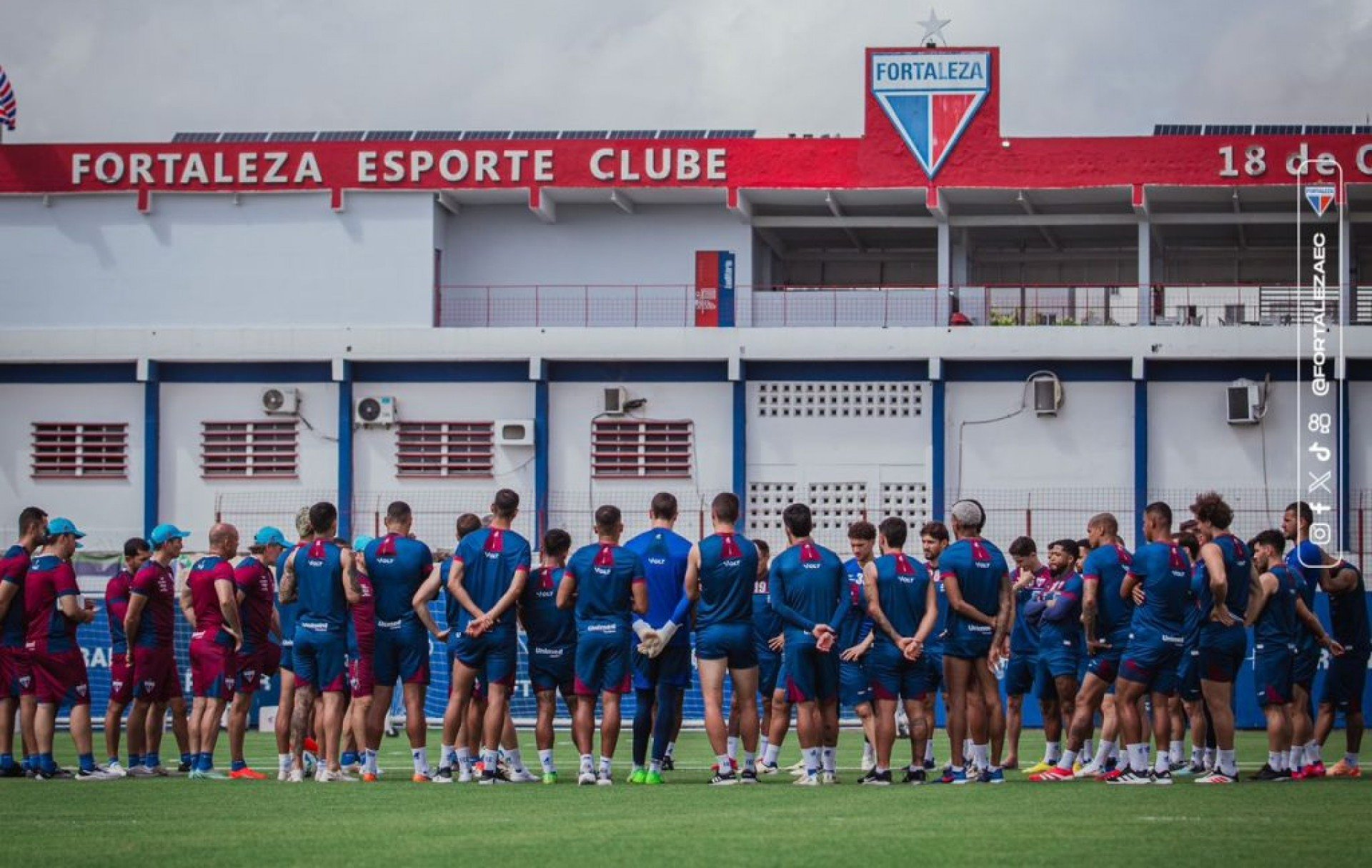 O Fortaleza vive uma temporada cheia de momentos de instabilidade e a crise vem se agravando no decorrer dos dias. O Leão não vence um jogo a pouco mais de um mês, quando bateu a equipe do Fluminense por 2&amp;#215;0 pela estreia do Campeonato Brasileiro. De lá para cá, o time soma 3 derrotas e [&amp;#8230;]
